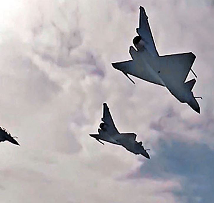 東部戰區航空兵某旅訓練。央視截圖