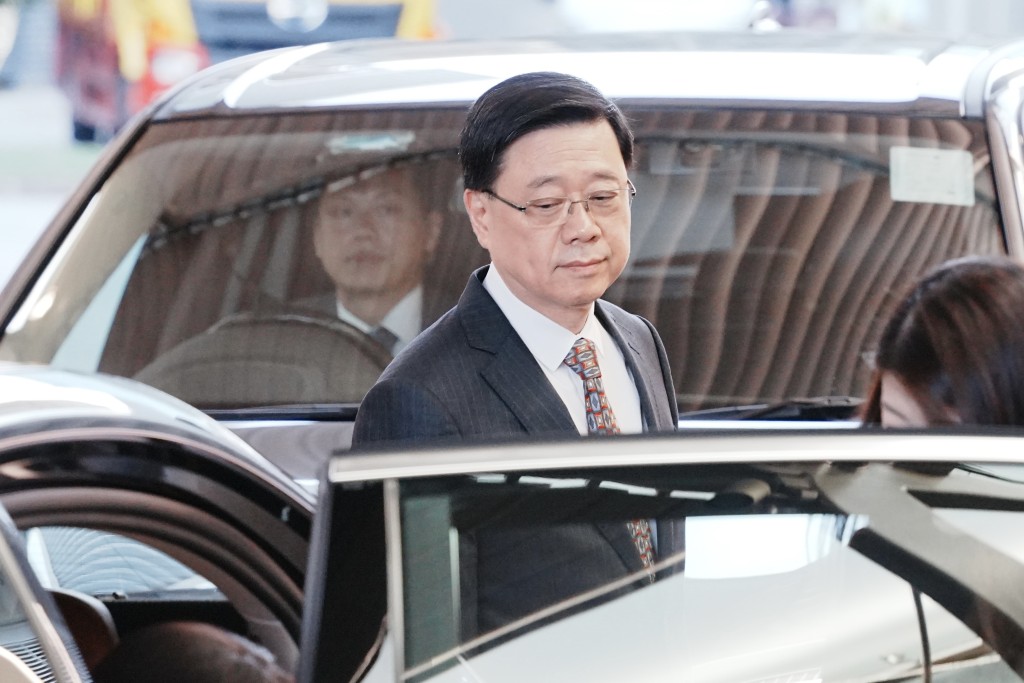李家超率團上京。汪旭峰攝 李家超率團上京。汪旭峰攝