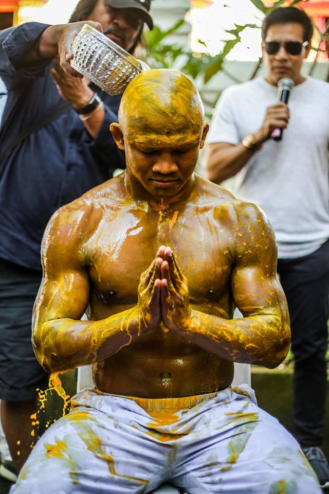 他上月剃度出家。播求facebook