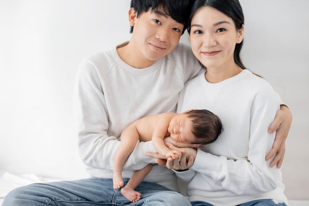 好快就變成三口之家。