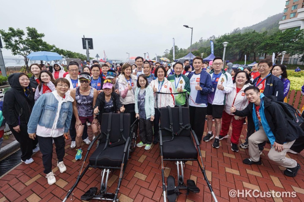 香港海關關長陳子達擔任主禮嘉賓。