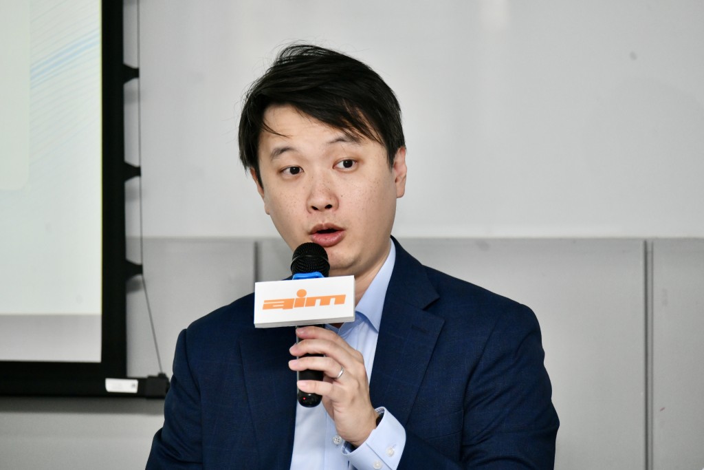張博宇指出,學生雖對持續學習AI的信心及動機仍有提升空間,但他們在日常應用及倫理判斷上已具備一定基礎。 張博宇指出,學生雖對持續學習AI的信心及動機仍有提升空間,但他們在日常應用及倫理判斷上已具備一定基礎。