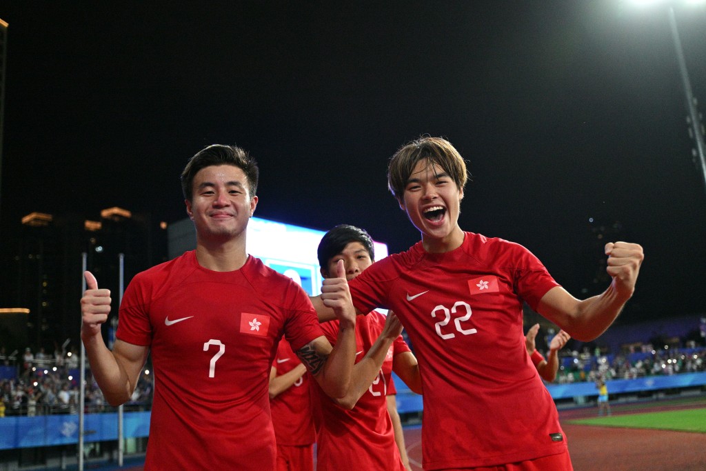 杭州亞運足球賽8強，U23港隊1:0贏伊朗。  陳極彰杭州傳真