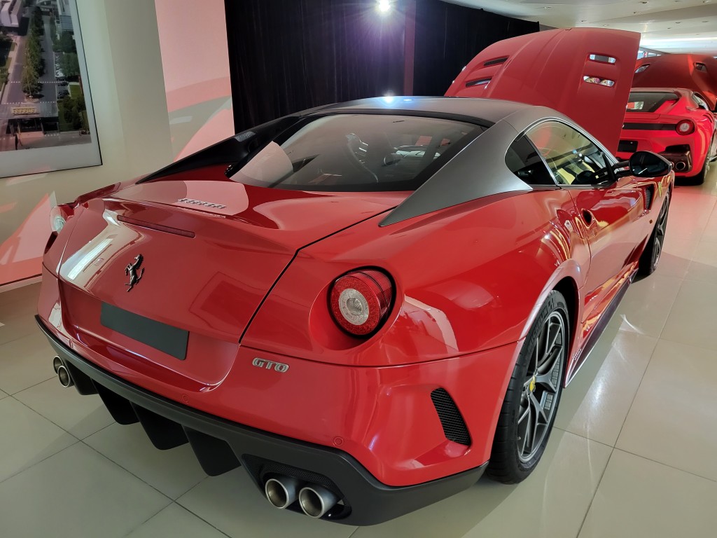 全新法拉利Ferrari 12Cilindri香港发表，4款经典V12后驱车型包括599GTO于浅水湾专店展出。