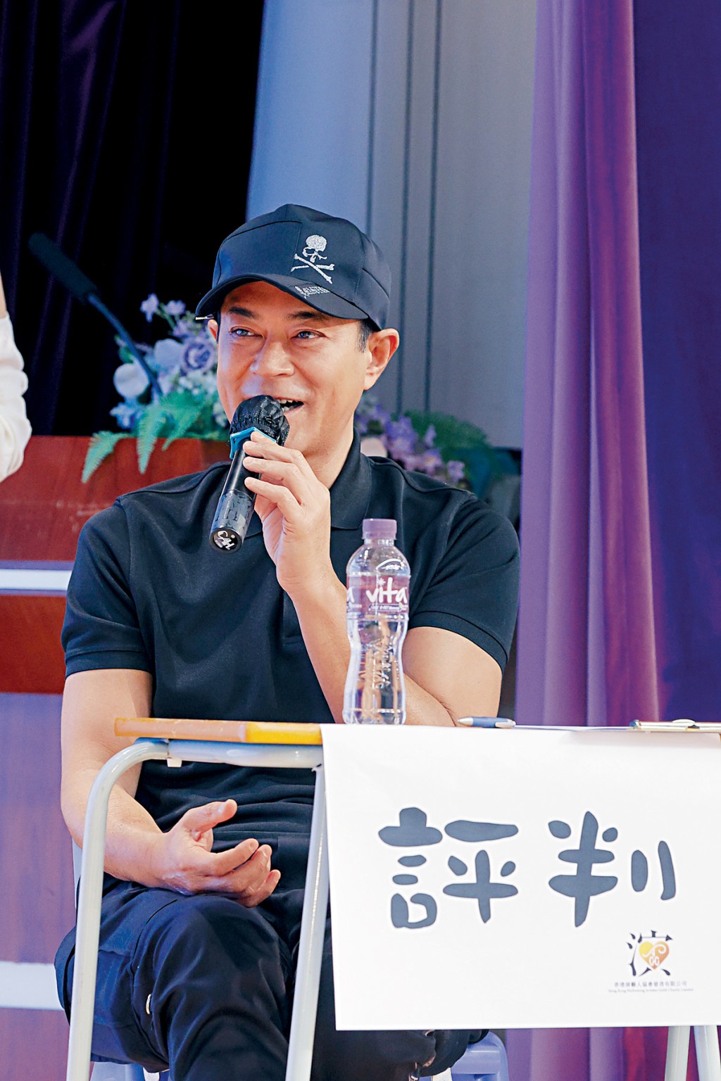 古天樂首次踏足女校,自爆事前諗有冇男廁。