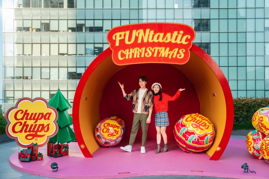 東薈城名店倉與世界知名糖果品牌 Chupa Chups 珍寶珠聯乘「FUNtastic World」。