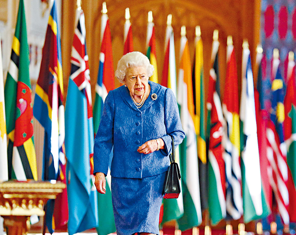 英女皇透過白金漢宮就梅根專訪發聲明，首度回應事件。
