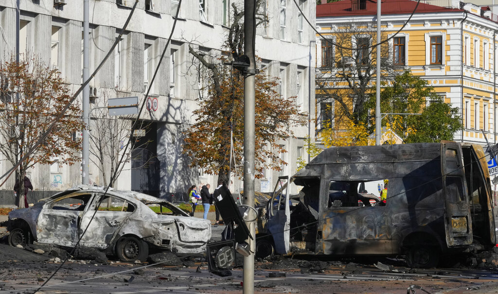 乌克兰全境多地连日遭受空袭。AP