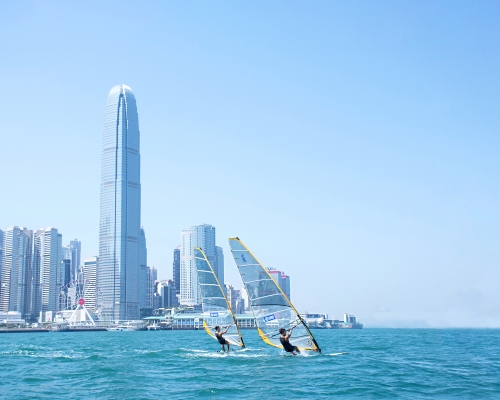 香港滑浪風帆會籌備年底舉行海通國際香港滑浪風帆公開錦標賽、維港表演賽，有望首度移師維多利亞港舉行。相片由公關提供