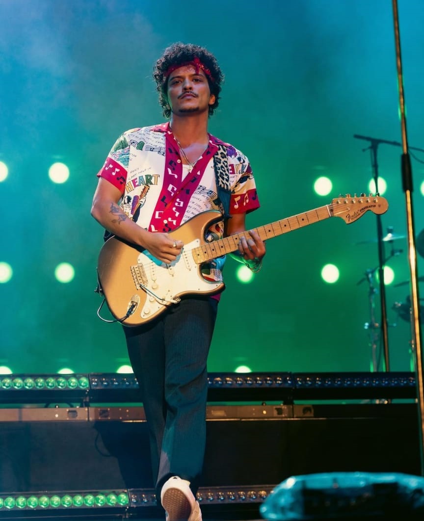 Bruno Mars原定昨晚（7日）于特拉维夫举行的演唱会亦要取消。