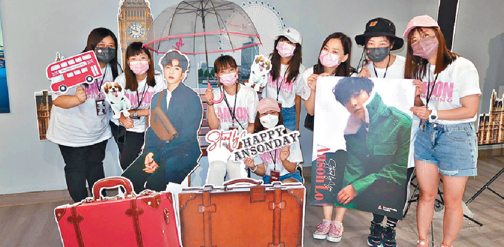 ■「神徒」一連4日在Anson Lo專屬的排舞室舉行展覽。