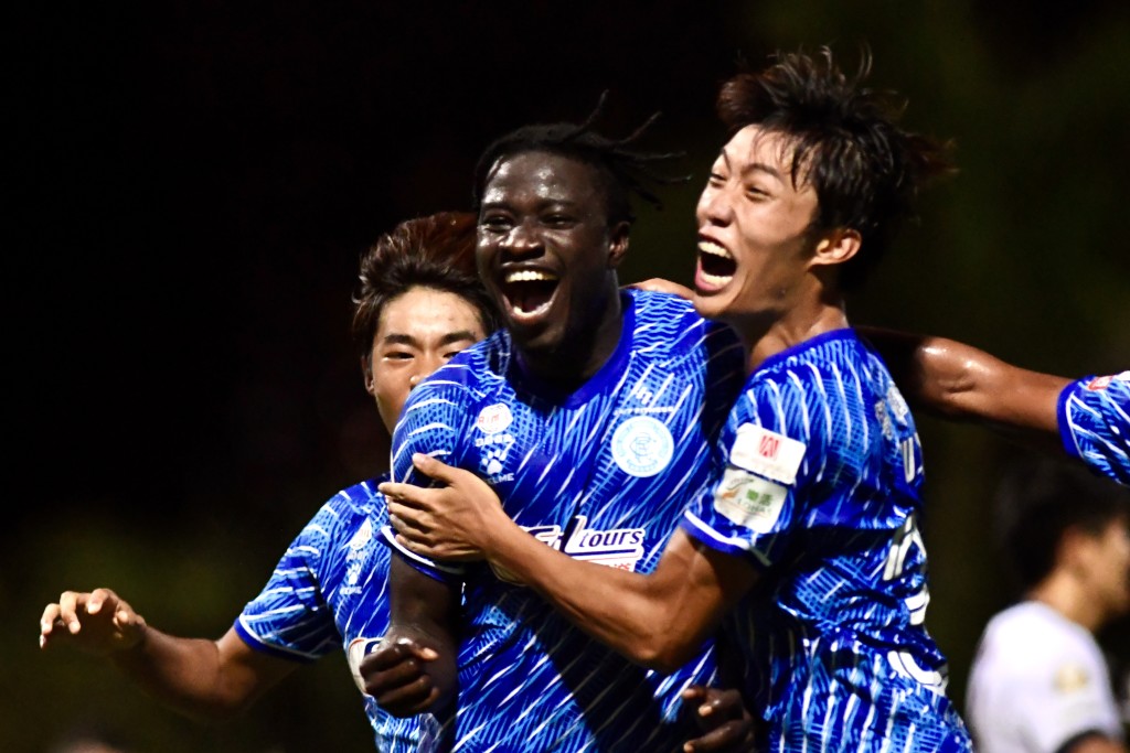 伊巴谦61分钟门前把握机会射入，一度助流浪反超前2:1。杨骏尧摄