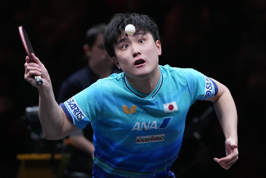 周啟豪3:0掃走張本智和。新華社