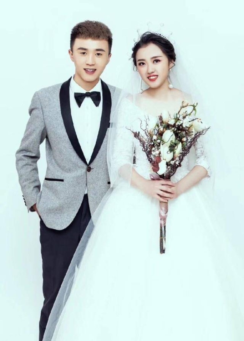 高浩珍結婚照。（網圖）