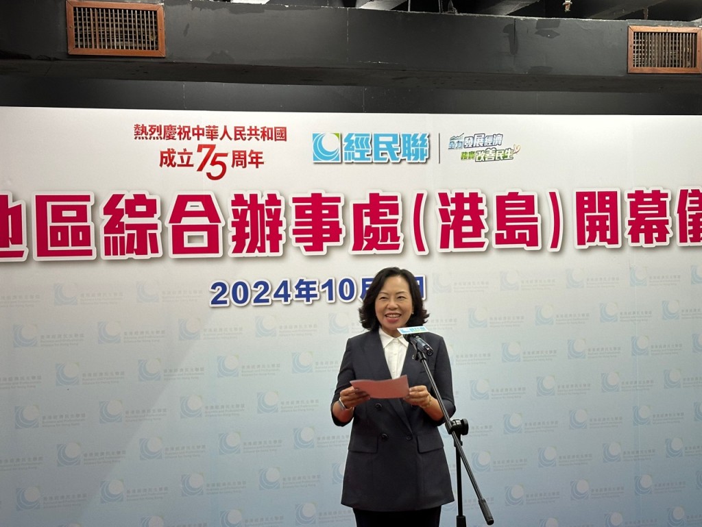 民政及青年事務局局長麥美娟表示，辦事處能促進社區服務、支援居民。曾卓琳攝