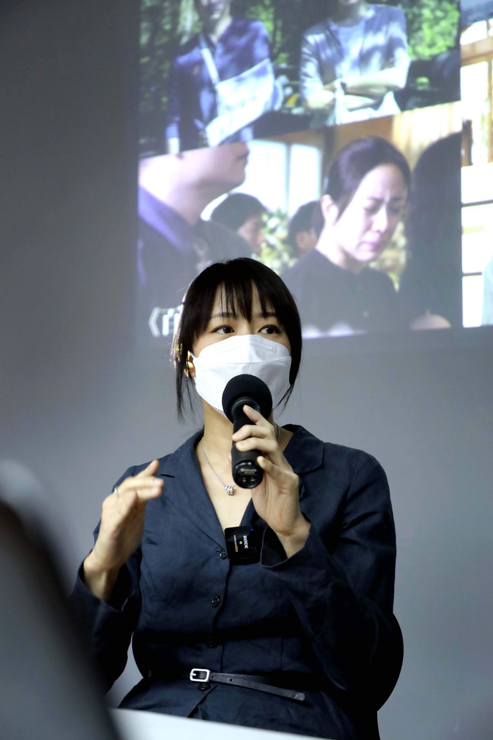 嘉欣覺得演員和服指各有各的想像力。