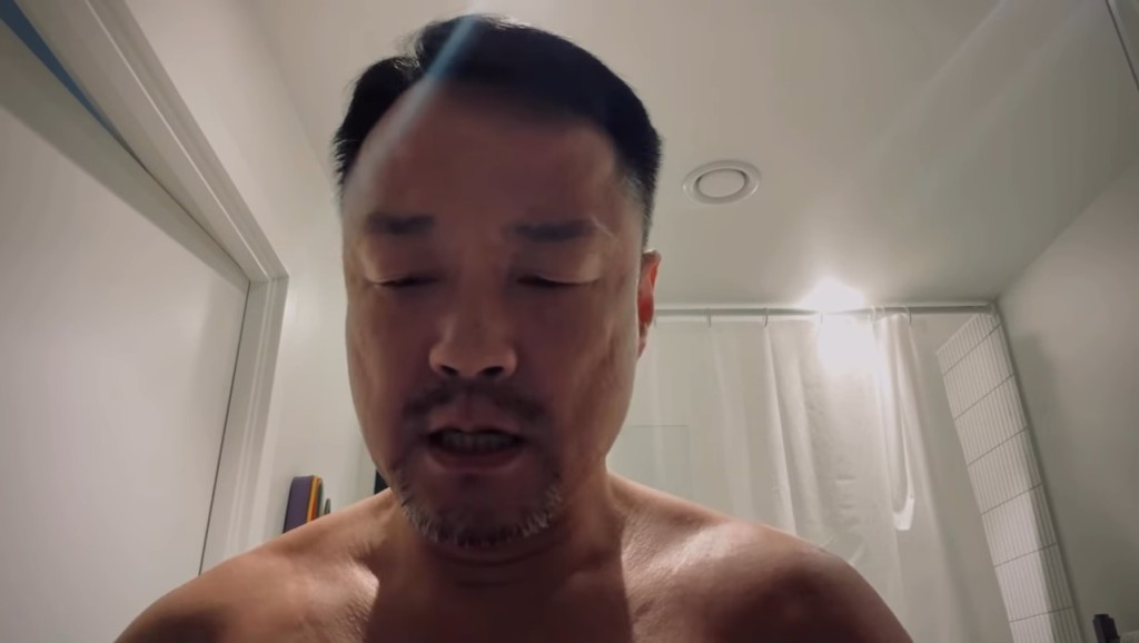 王喜一臉狀甚享受。 王喜一臉狀甚享受。
