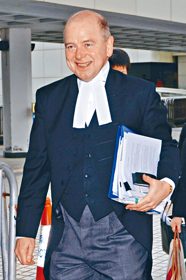 David Perry考慮到來港豁免強制檢疫安排,以及有關壓力後決定請辭。