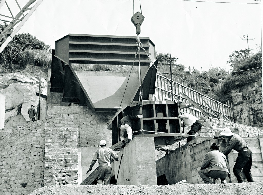 香港以往有6個合約石礦場，包括茶果嶺石礦場。