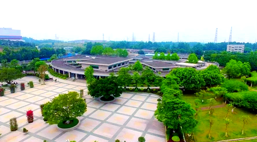 佛山市南海區殯儀館招聘司儀的要求成為網絡熱話。微博 佛山市南海區殯儀館招聘司儀的要求成為網絡熱話。微博