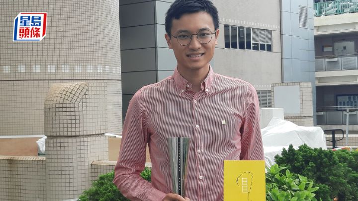 曾繁裕認為文學創作不一定艱深,簡單文字亦可發人深省。 (蔡健行攝)