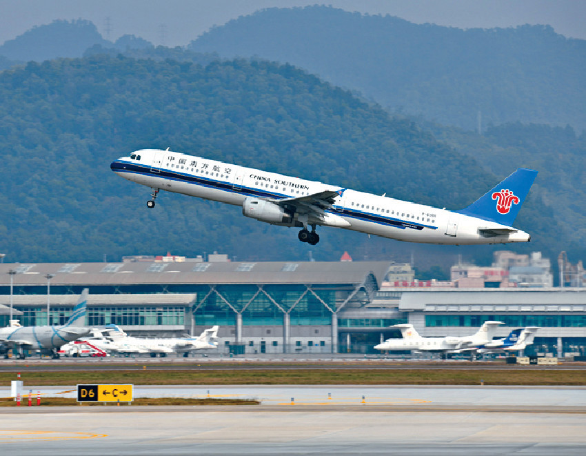 南方航空為內地內陸航線網絡最廣及年客運量最大航企。