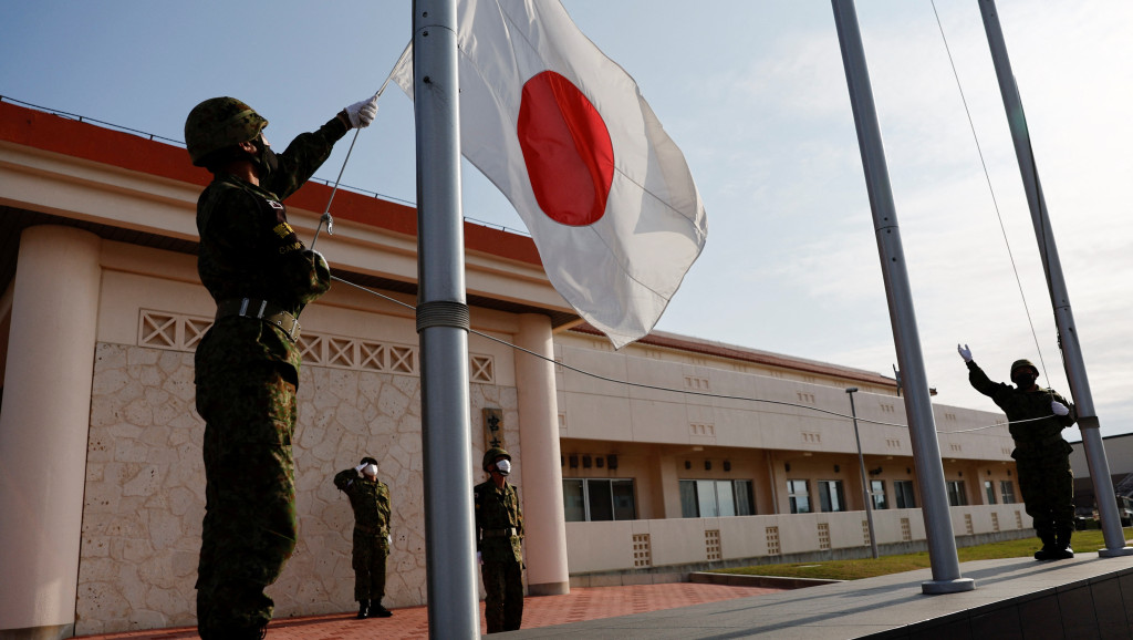 在日本宫古岛上的陆上自卫队。