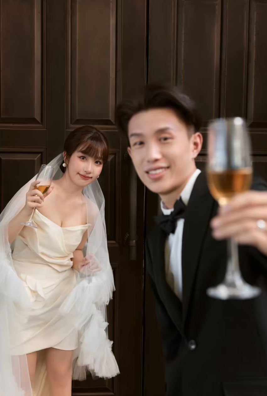 “戴戴”招呼网友参加婚宴，成为网络盛事。
