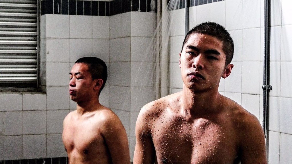 岑珈其(後)同游學修演過電影《同囚》，口碑唔錯。