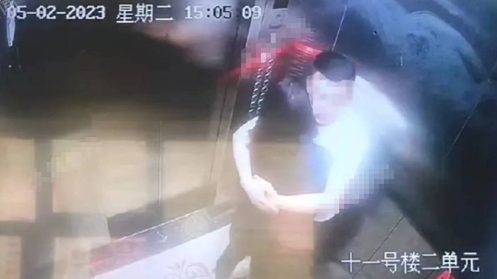 男方母親公開兒子與女友在電梯的親暱。
