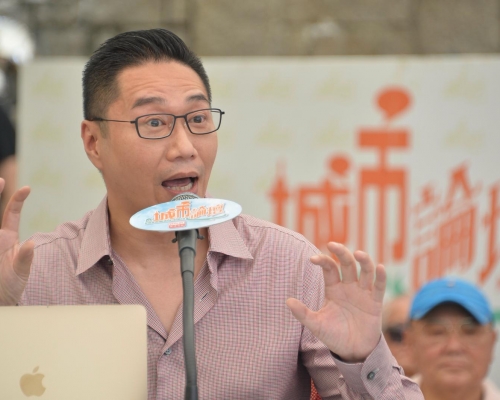 邵家輝表示不少黨友很大機會支持增加男士侍產假。