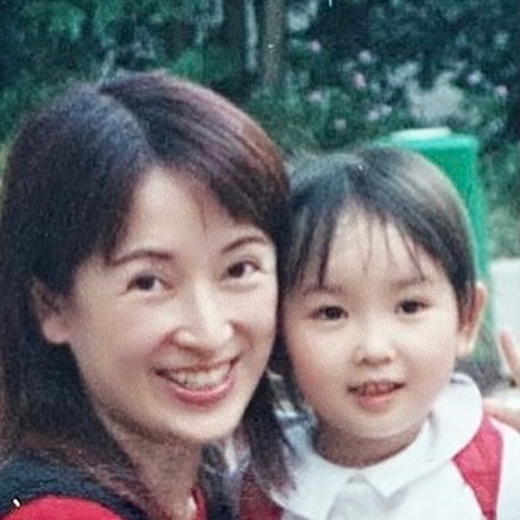 林愷鈴小時候已經很可愛。