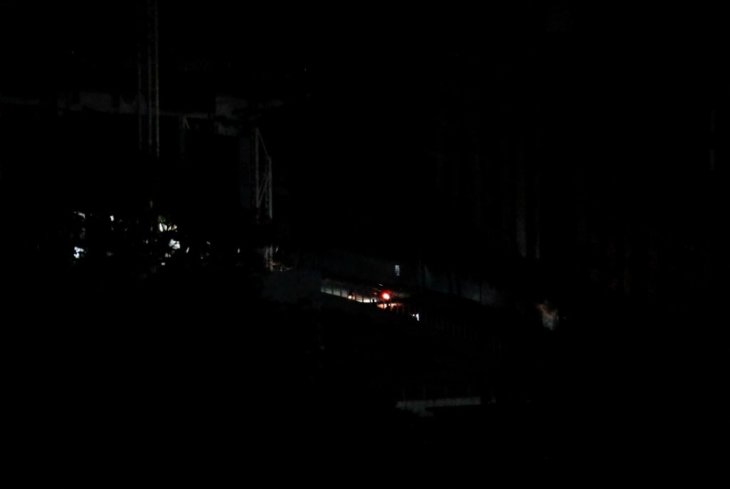 委內瑞拉遭美軍空襲畫面。 路透社