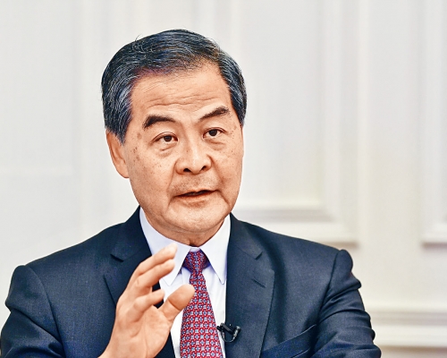 梁振英認為,港人不能期望事事都得到內地特別關照。資料圖片