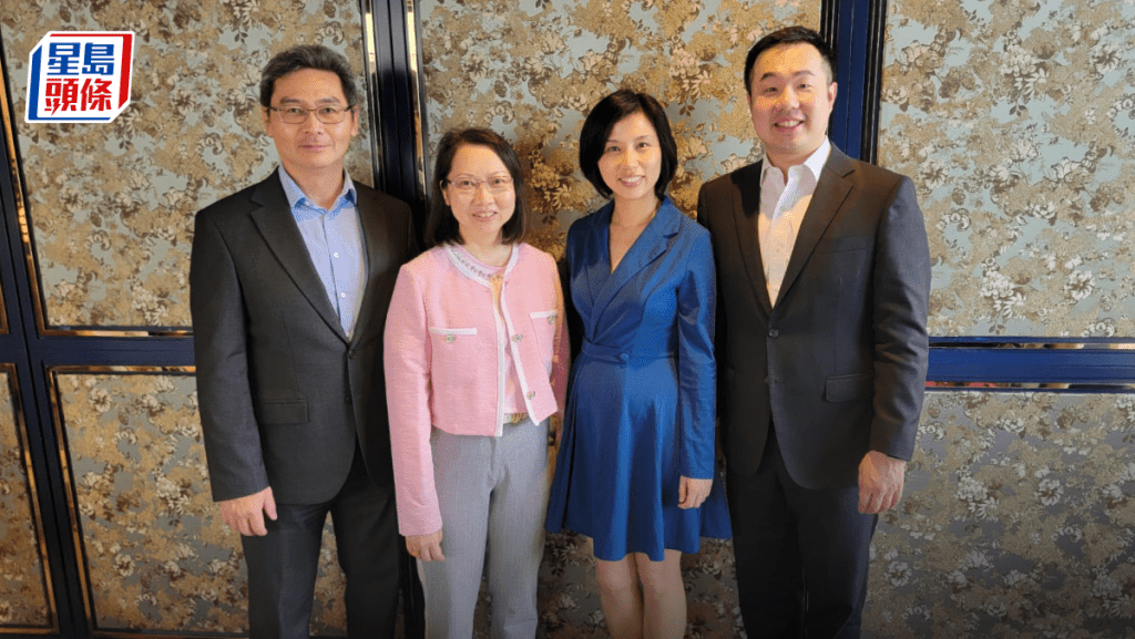 左起:置地公司技術服務部董事及主管楊漢忠、置地公司企業社會責任部主管胡玉怡、置地公司高級可持續發展經理林藹筠、置地公司投資者關係及企業可持續發展部主管林可立