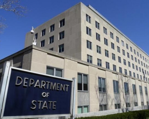 美国国务院宣布把两名中国人和六间中国公司列入黑名单。AP资料图片