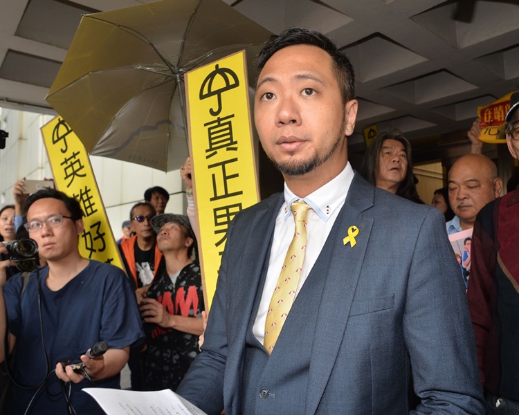 曾健超指放棄上訴因七警已定罪。