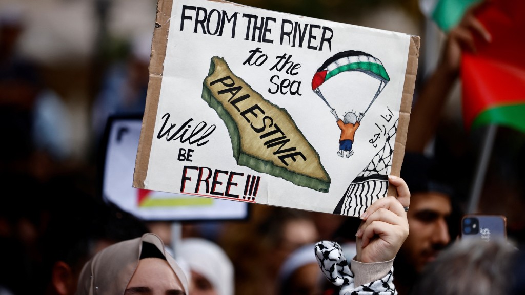 意大利羅馬周六舉行撐巴勒斯坦人示威。 路透社