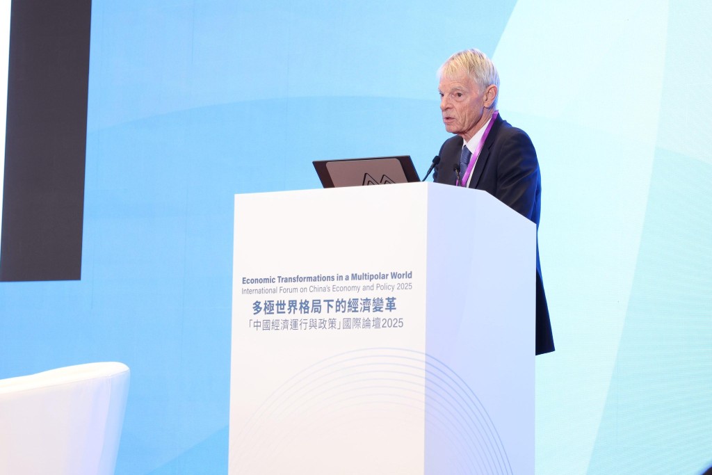 諾貝爾經濟學獎得主Michael Spence教授。李家超FB圖片