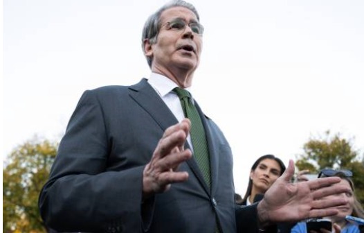 美财政部长贝森特表示，总统特朗普或将在圣诞节前公布新任联储局主席人选。法新社