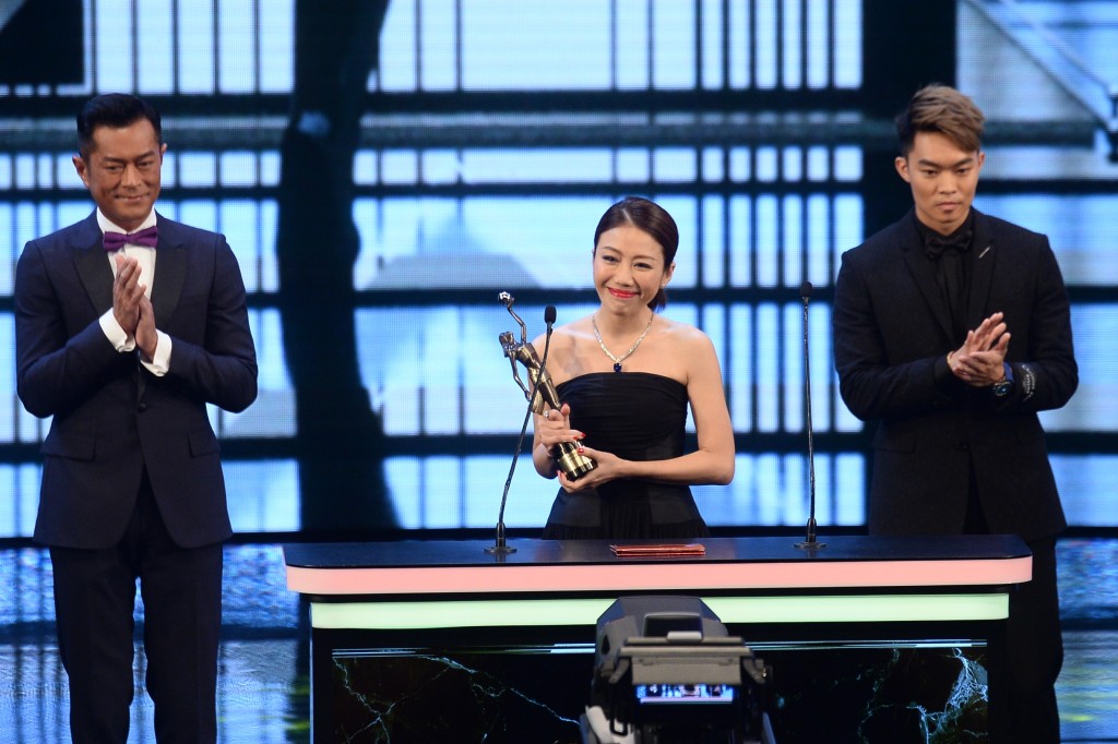 《29+1》在2020年金像奖获得七项提名，最后彭秀慧凭电影获得「新晋导演」。