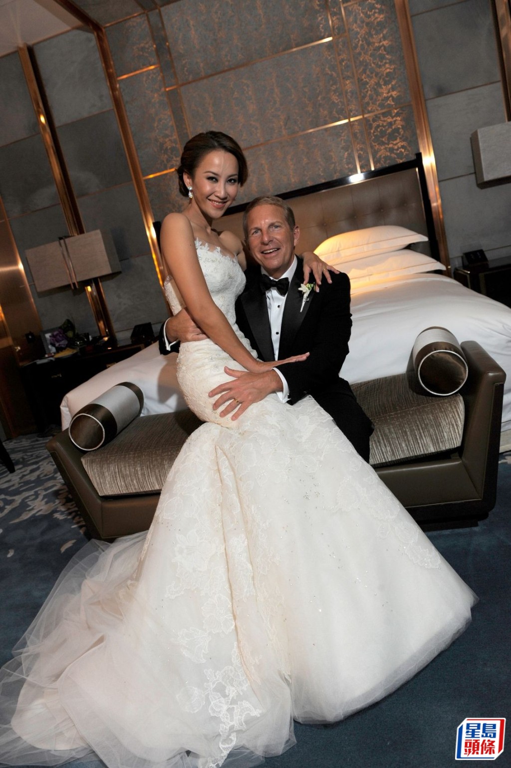 李玟与Bruce于2011年结婚。