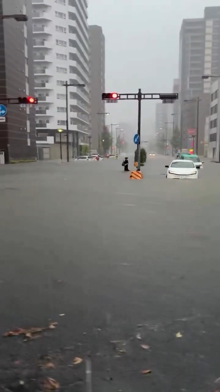 名古屋多区出现严重水浸。X@@sing_ha_la