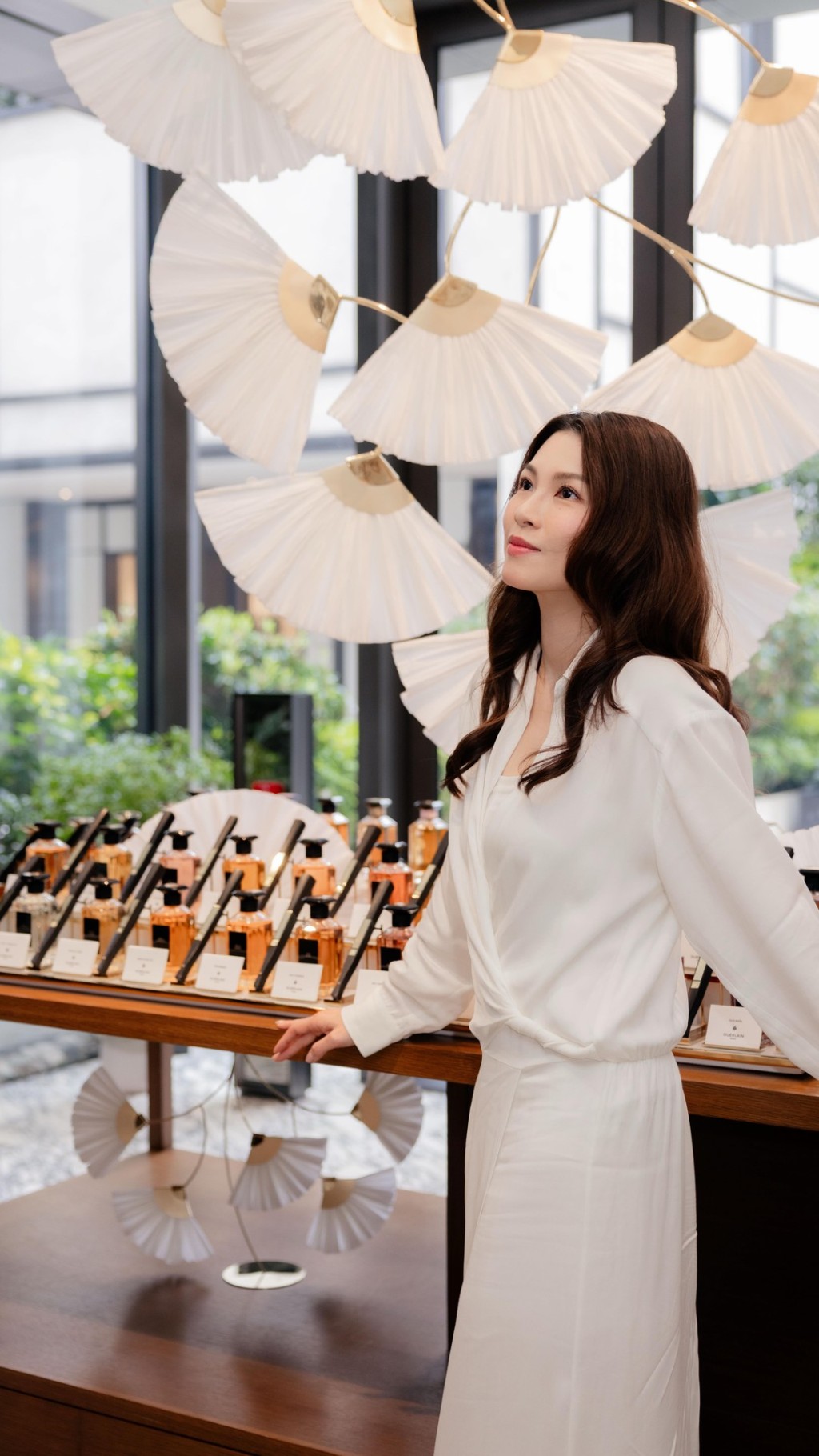 李潔瑩只接時間短的工作。 李潔瑩只接時間短的工作。