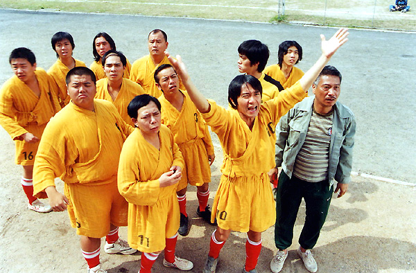 林子聰2000年獲周星馳相中拍《少林足球》。