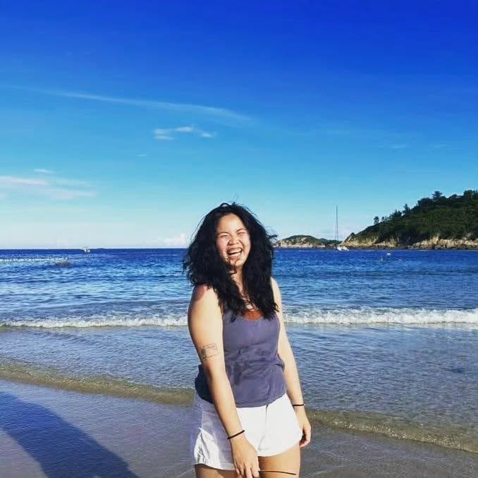 唐藝婷身兼編導演與教育工作,並創辦劇團推廣小劇場。 唐藝婷身兼編導演與教育工作,並創辦劇團推廣小劇場。