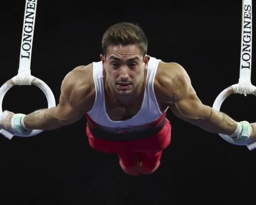 高拉克在吊环替土耳其首夺世锦赛金牌。AP