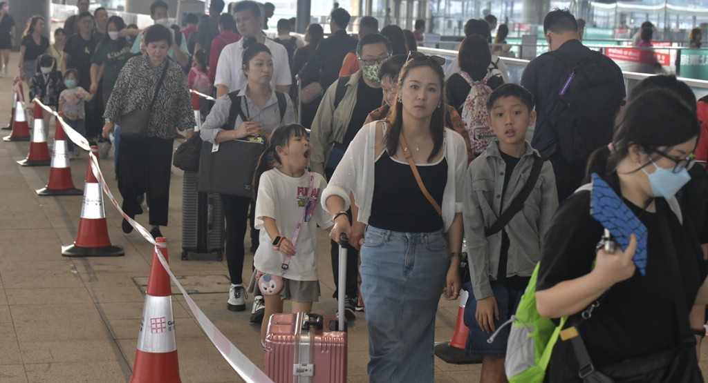 本港今天新增99宗新冠化驗所陽性檢測個案。資料圖片