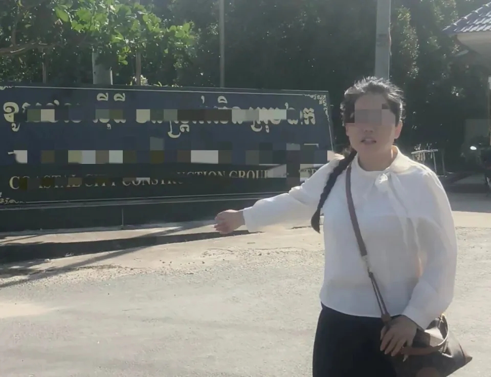 单亲母赴柬寻子1个月无果而回。 单亲母赴柬寻子1个月无果而回。