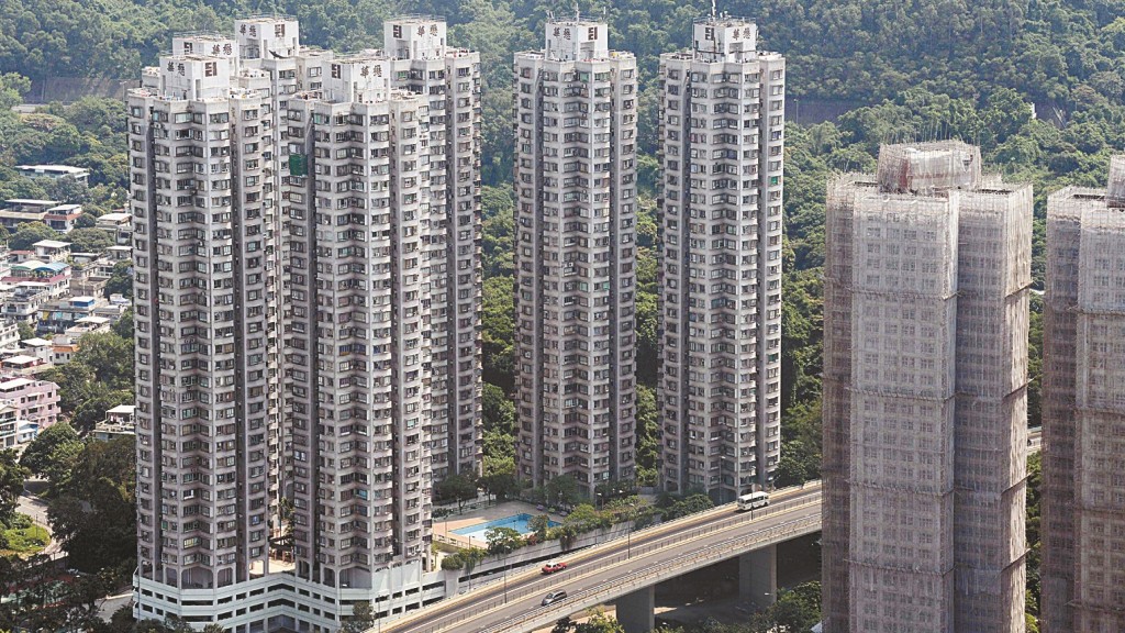 大圍金獅花園發生墮樓案。